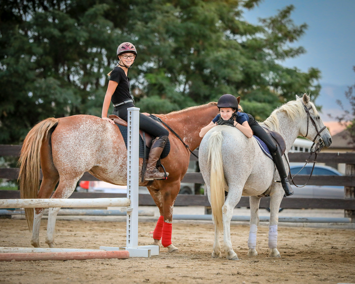 IMAGE: http://bwhip.com/galleries/BlogPhotos/sarah_0918/6U4A8010.jpg